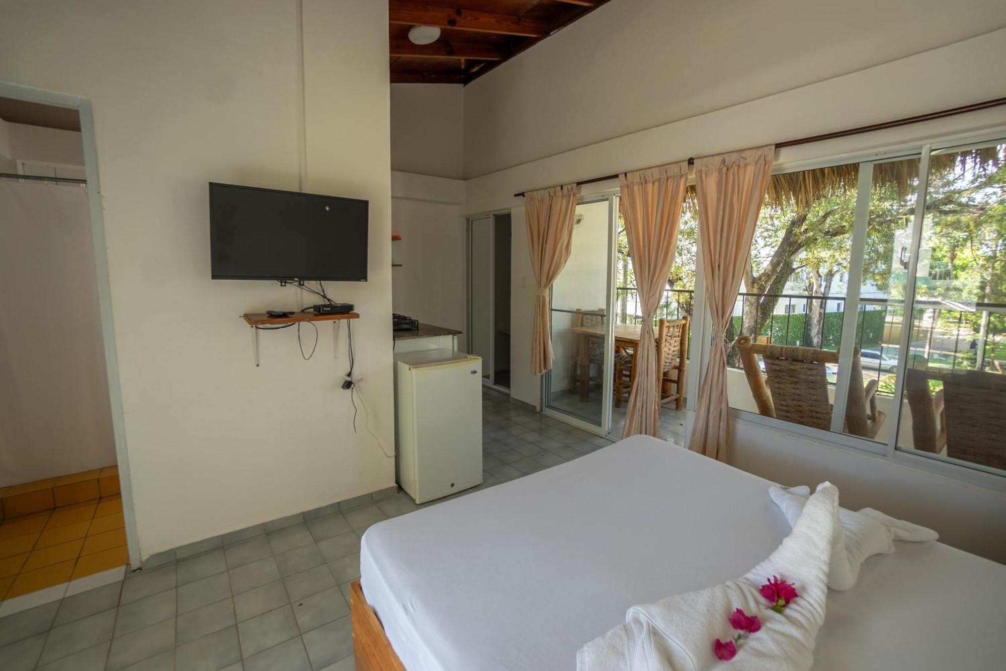 Bungalow #16 At Waterfront Playa Alicia Villa Sosua Ngoại thất bức ảnh