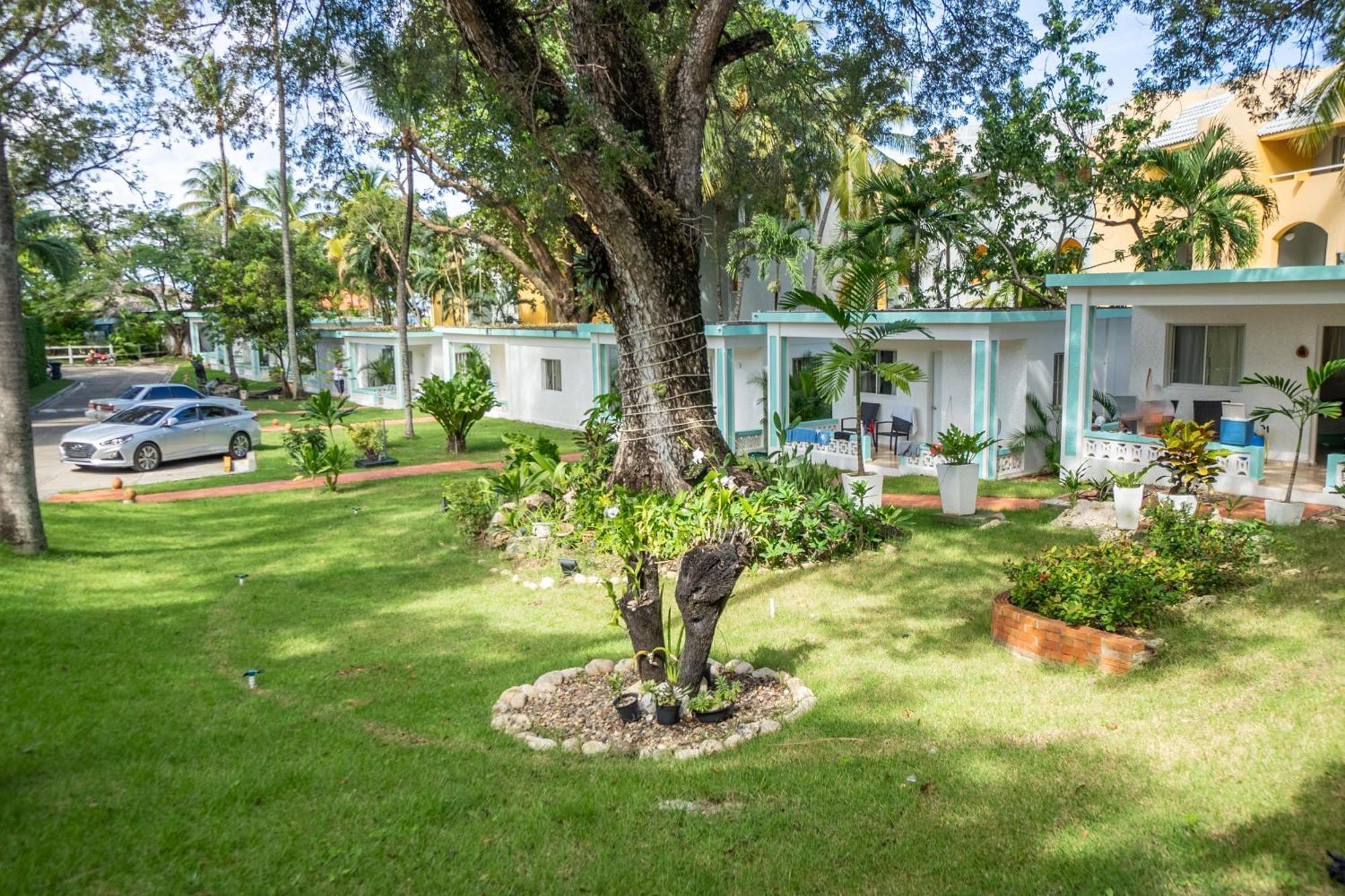 Bungalow #16 At Waterfront Playa Alicia Sosua Ngoại thất bức ảnh
